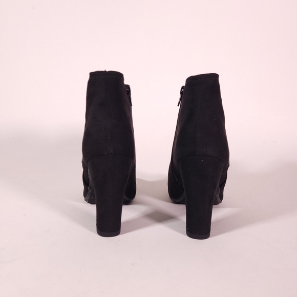 Fergalicous Purge Booties 10 Black Faux Suede Ankle Boots Heels - Picture 5 of 14